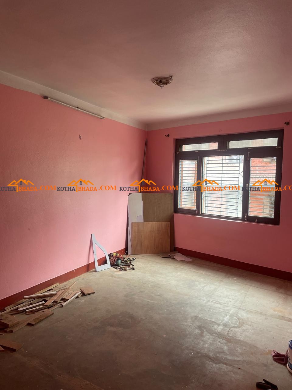 3BHK flat located in chetrapati,dhalku is now available for rent. @35k  for vegetarian only)