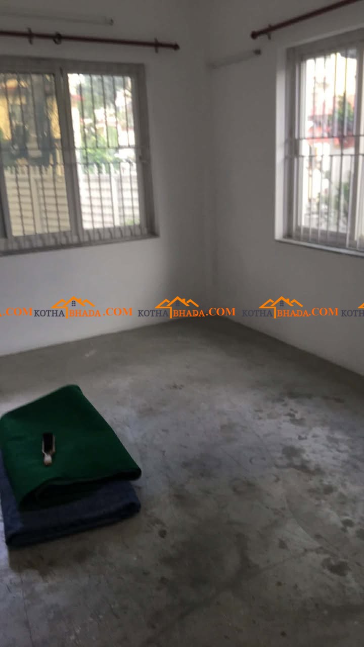 3bhk flat now available in dhapasi height  sairam chok ward no 4 rent only @30k